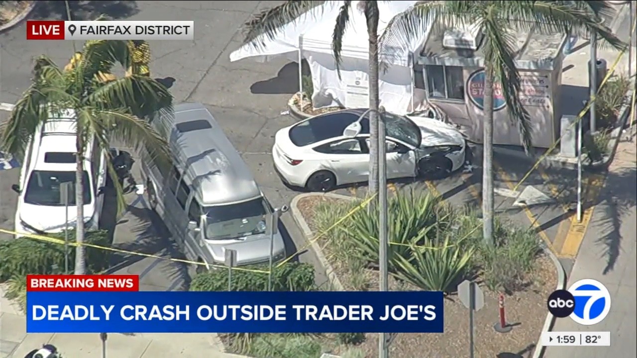 Car slams into pedestrians outside LA Trader Joe's; 1 killed