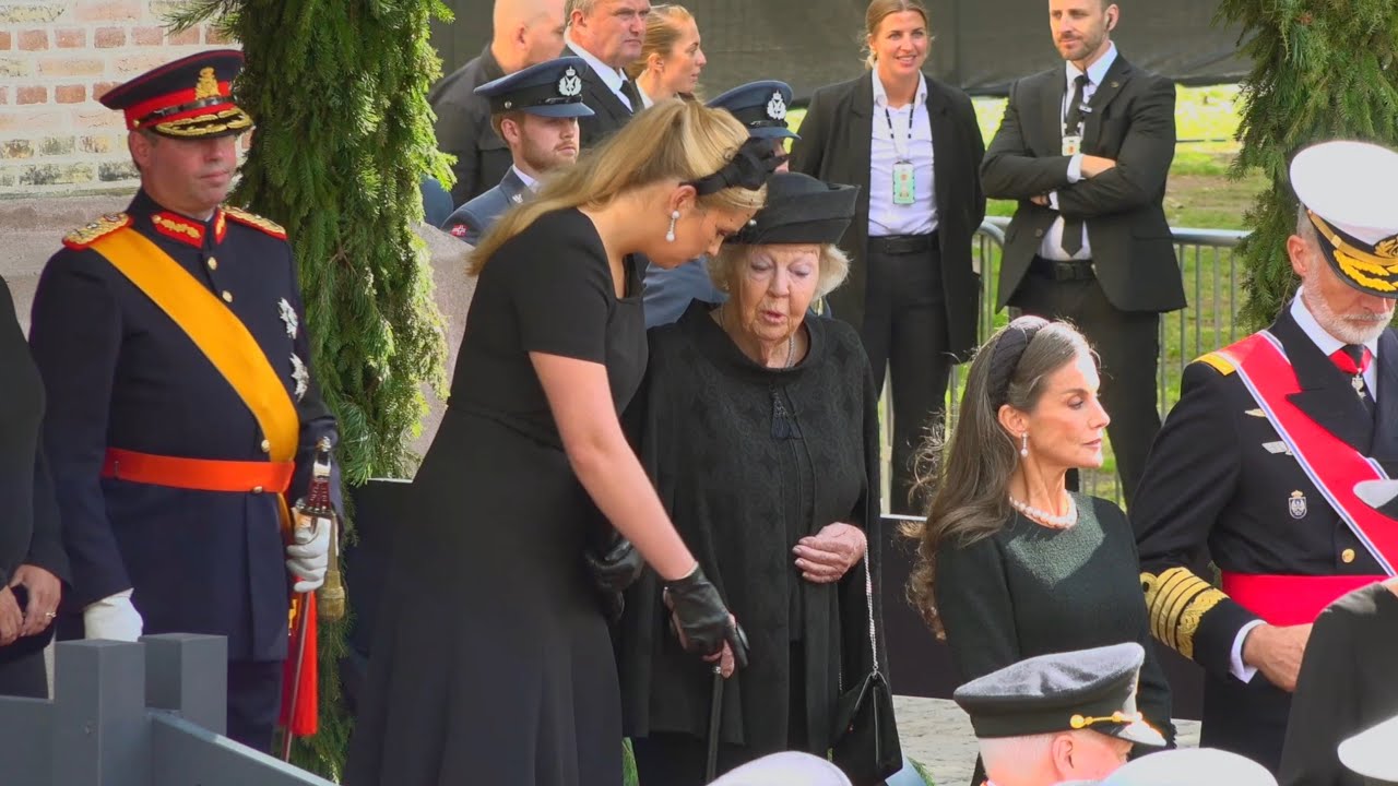 Intieme beelden: royals onder elkaar na uitvaart koning Harald