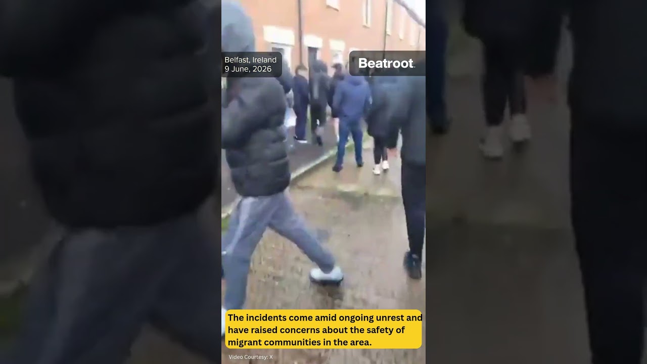 Tensions escalated in Belfast, with protestors going door-to-door in search of migrants. #shorts