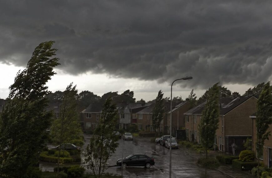 September neemt afscheid met bijna 30 graden: daarna stevige buien en onweer