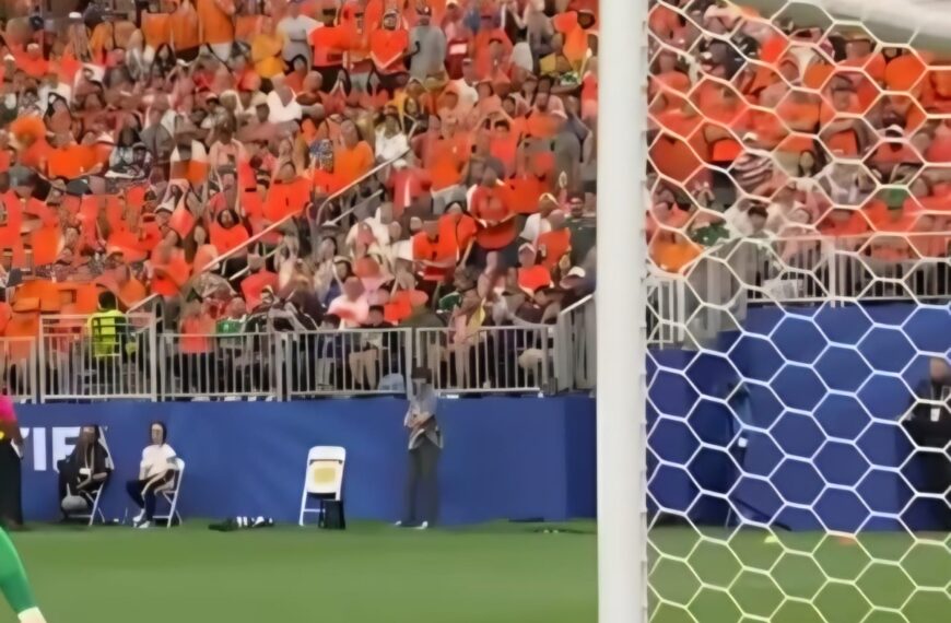 Spannende uren voor Oranje: laat FIFA de wedstrijd doorgaan?