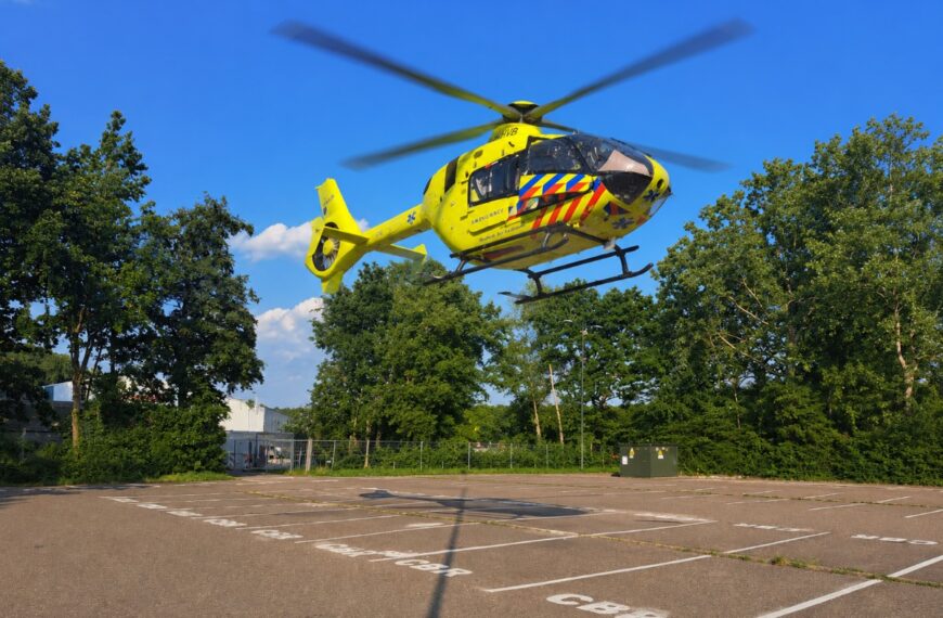 Heftig incident: Meisje (16) overleden nadat ze uit boot viel en onder&hellip;