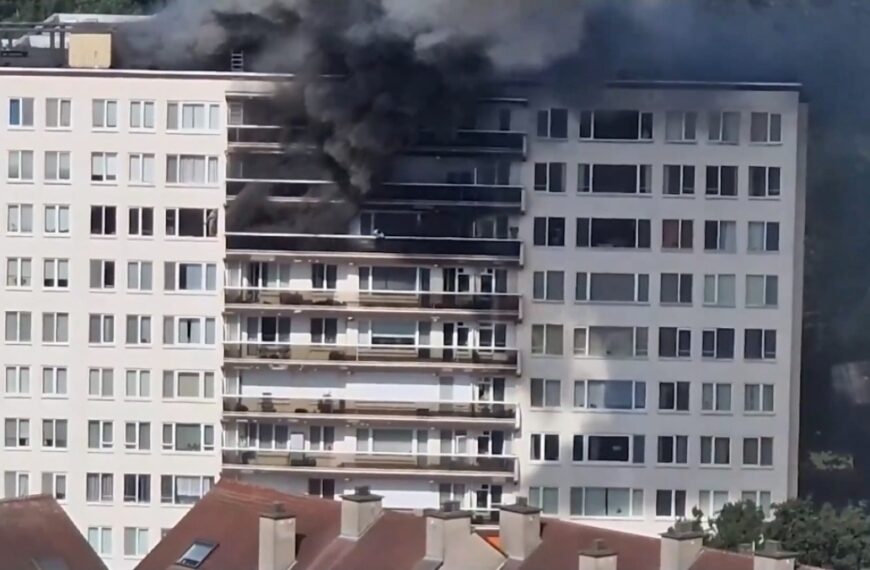 Grote flatbrand eist meerdere levens: hulpdiensten massaal in actie