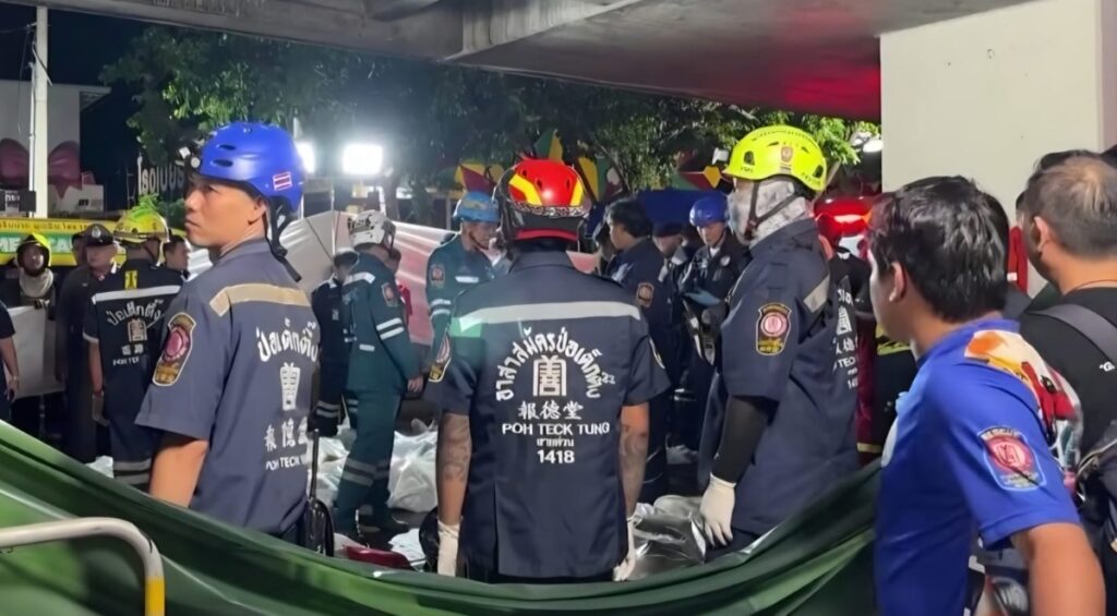 Grote brand in een kroeg te Bangkok