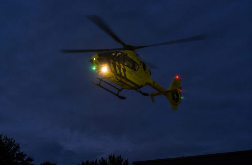 Ernstige botsing tussen fatbike en bestelbus: 18-jarige met traumahelikopter afgevoerd