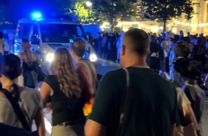 Duitse minister komt met zorgelijke update na Pride-aanslag