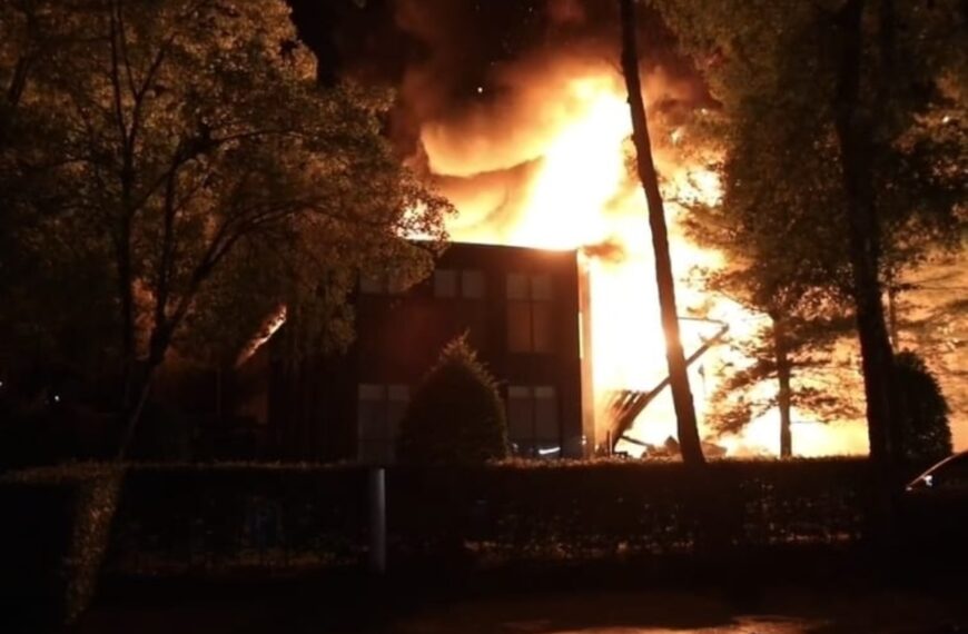 Heftige brand legt zorginstelling in as: 186 kinderen midden in de nacht&hellip;