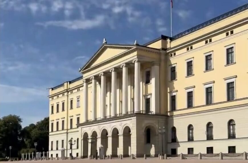 Grote zorgen achter paleismuren: paleis spreekt van &lsquo;zeer ernstige&rsquo; toestand