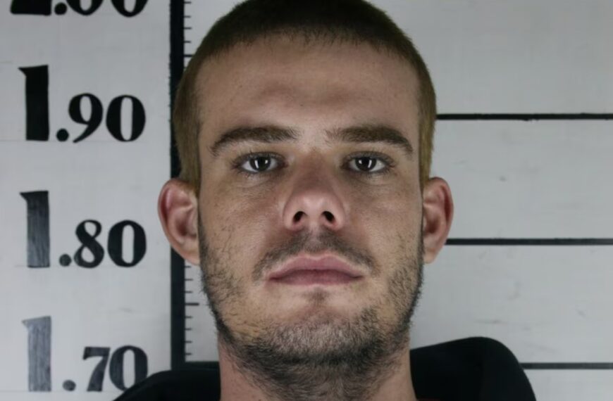 Joran van der Sloot luidt noodklok vanuit gevangenis