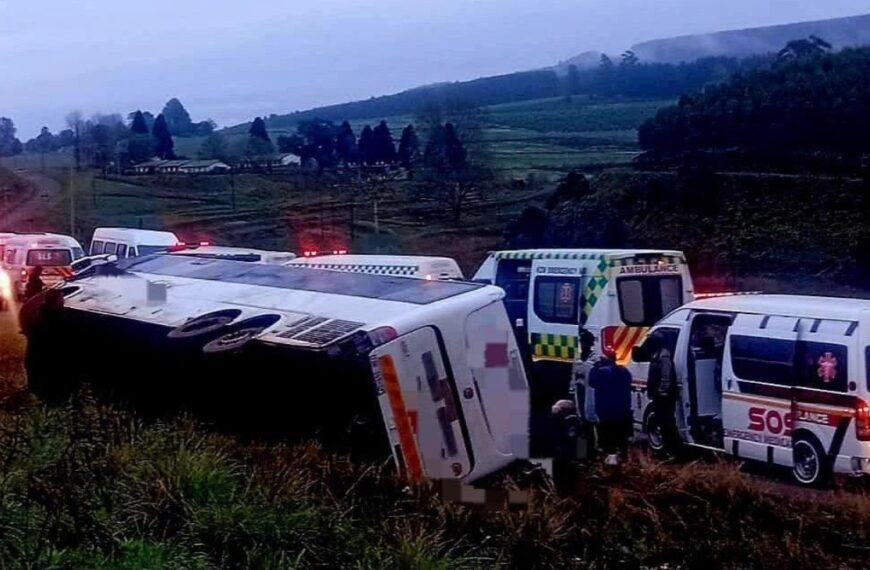 Zware crash met bus vol passagiers: zeker 35 mensen gewond