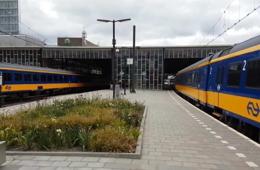 Sabotage op het spoor zorgt voor grote chaos: op meerdere plekken geen&hellip;