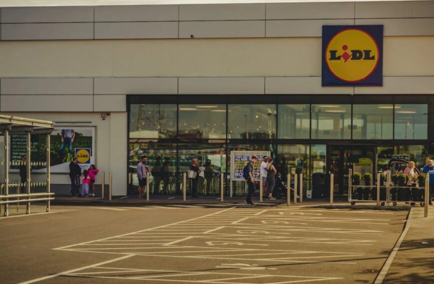 Klanten verbijsterd over nieuw Lidl-product: &lsquo;Respect voor alle tradities&rsquo;